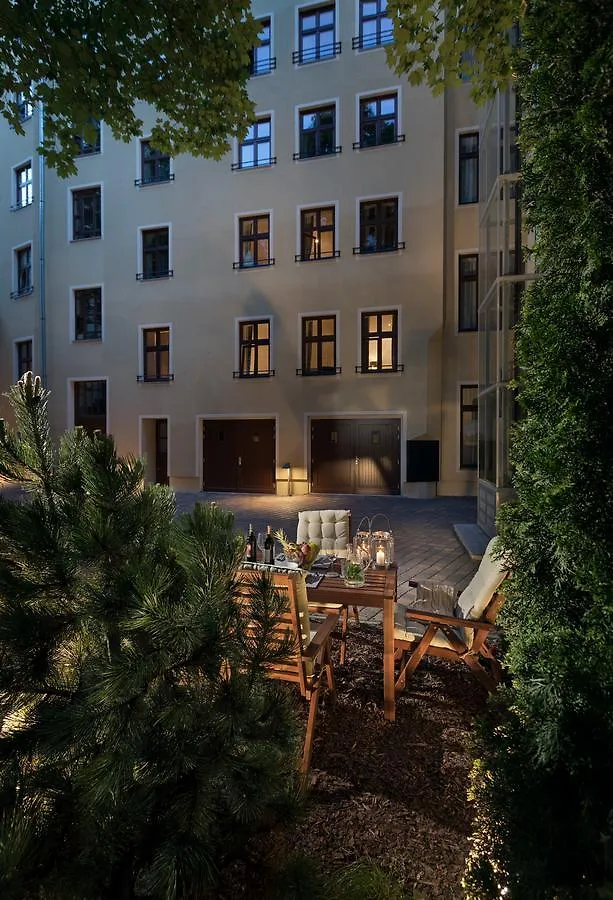 ברלין Luxoise Apartments 0*,